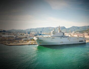 Toulon : la base aux technos top secrètes