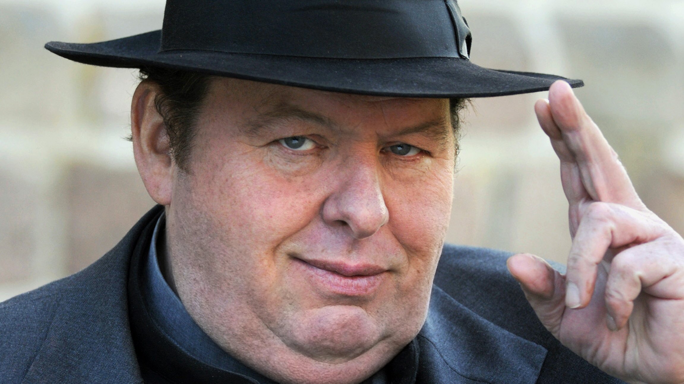 Pfarrer Braun: Schwein gehabt!
