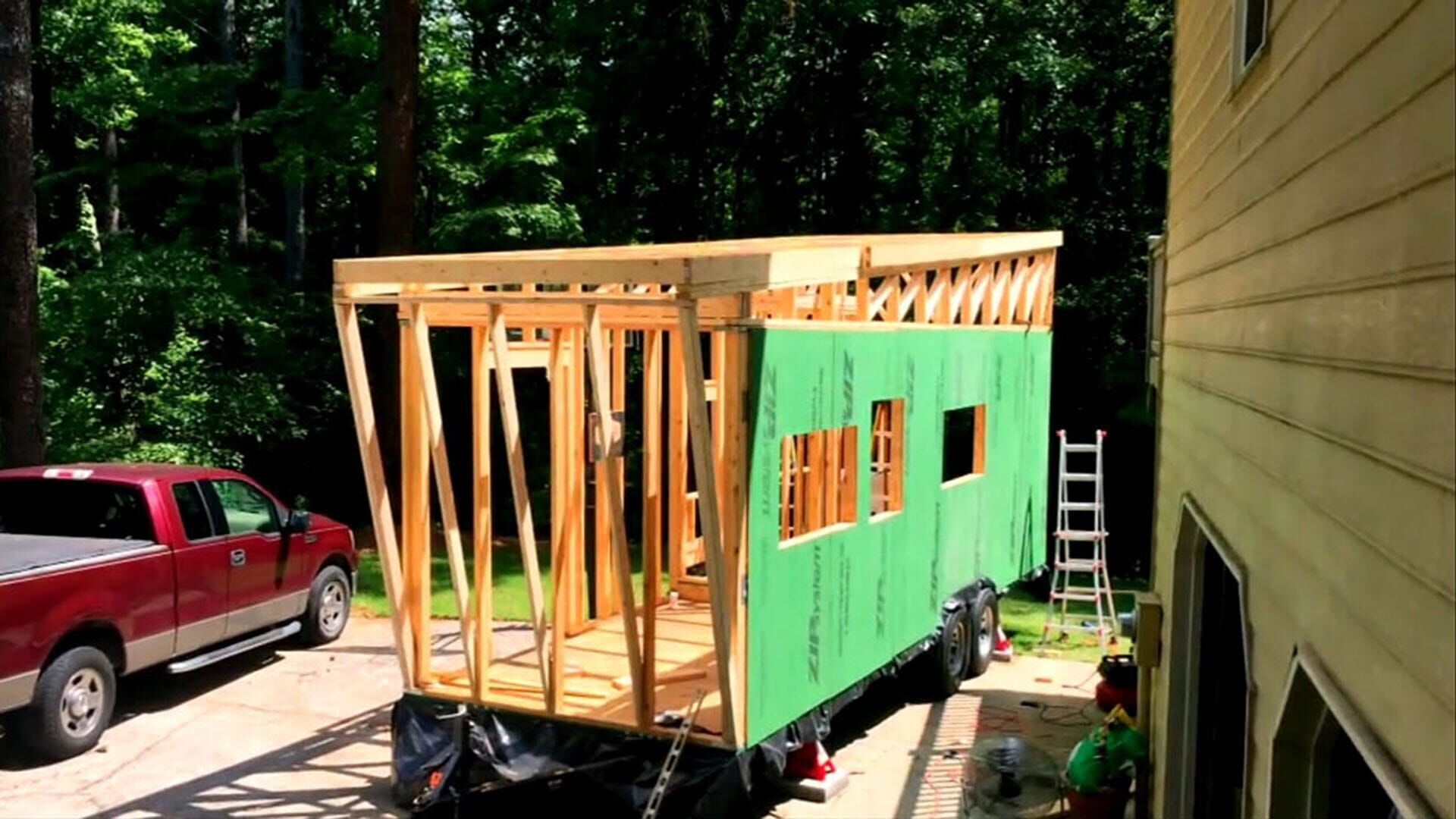 Tiny House, Big Living