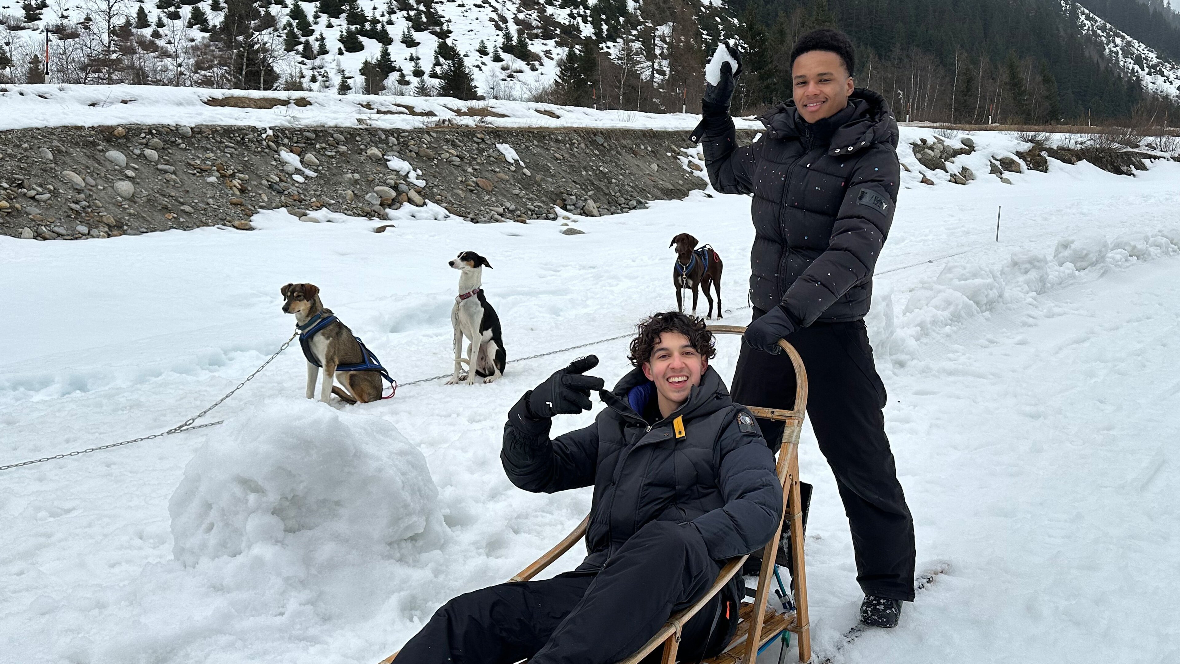 Die Jungs-WG – Pistengaudi im Pitztal