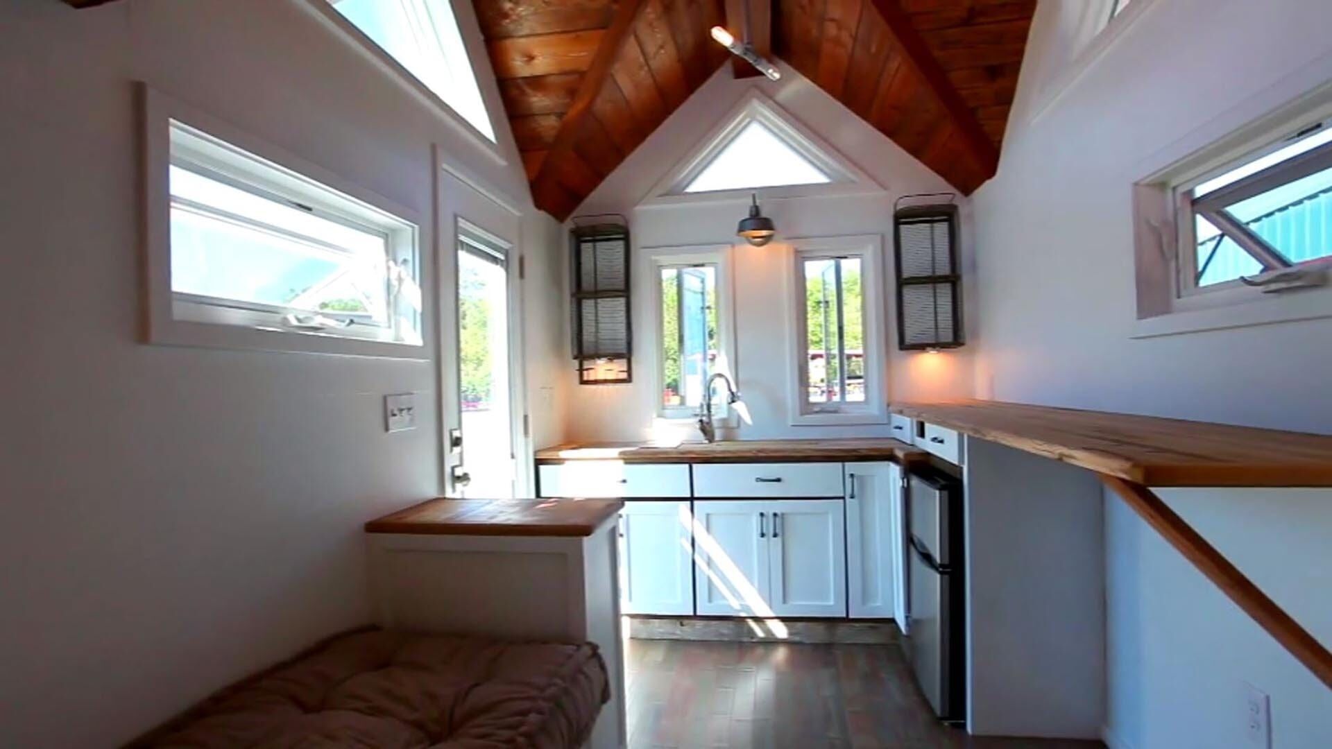 Tiny House, Big Living