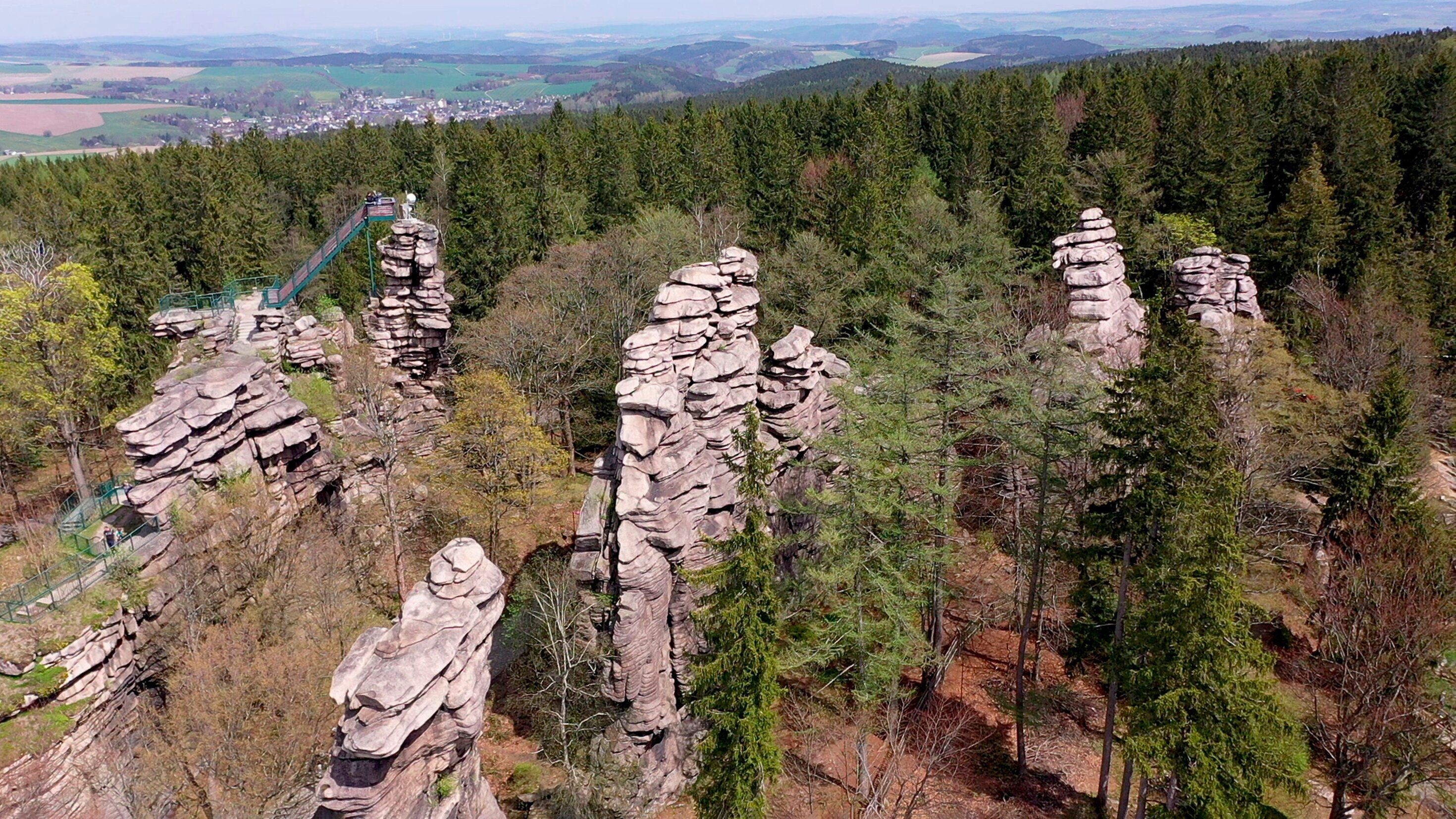 Die Greifensteine – Verwunschene Riesen im Erzgebirge