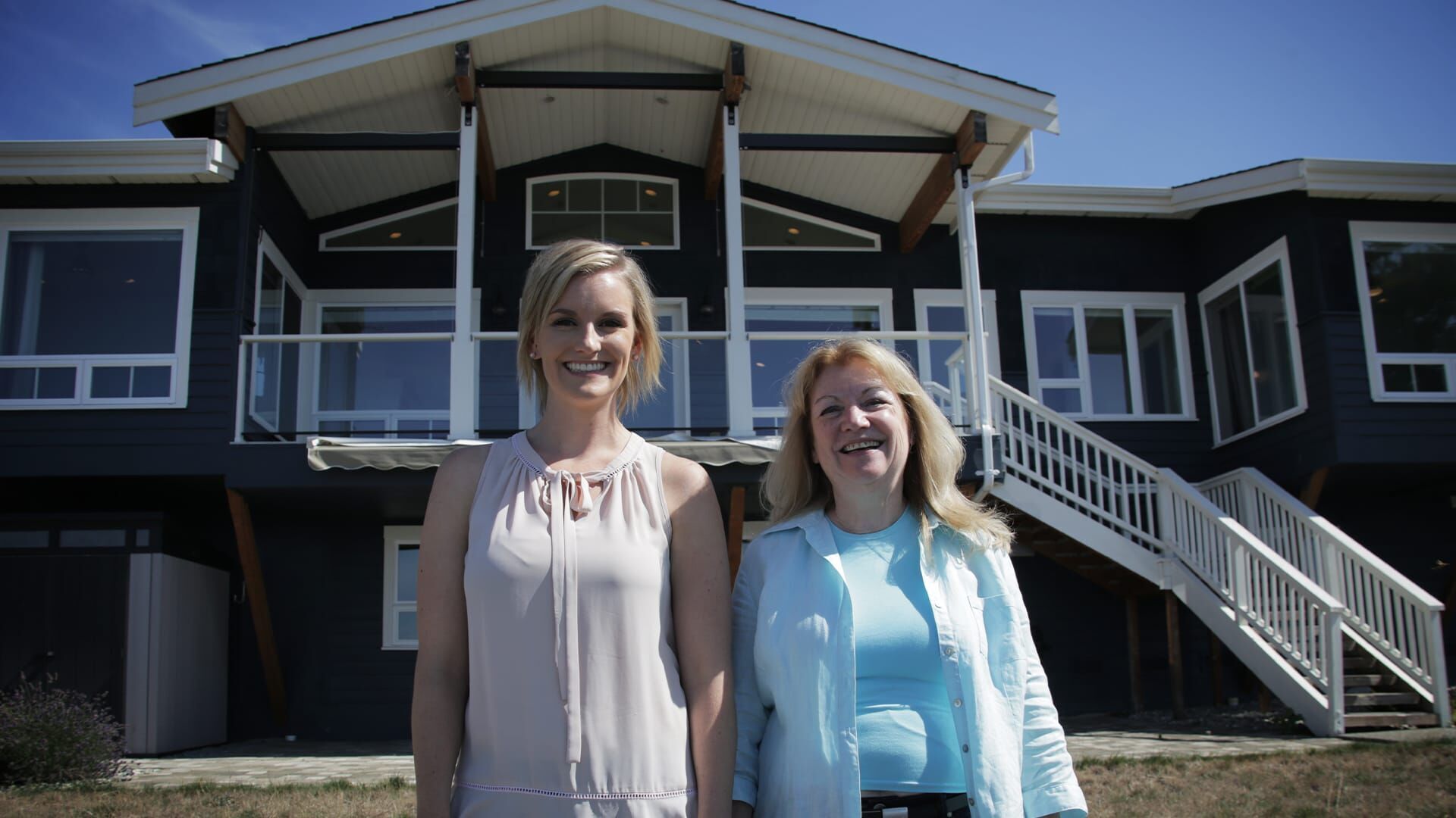 Beach House Hunters