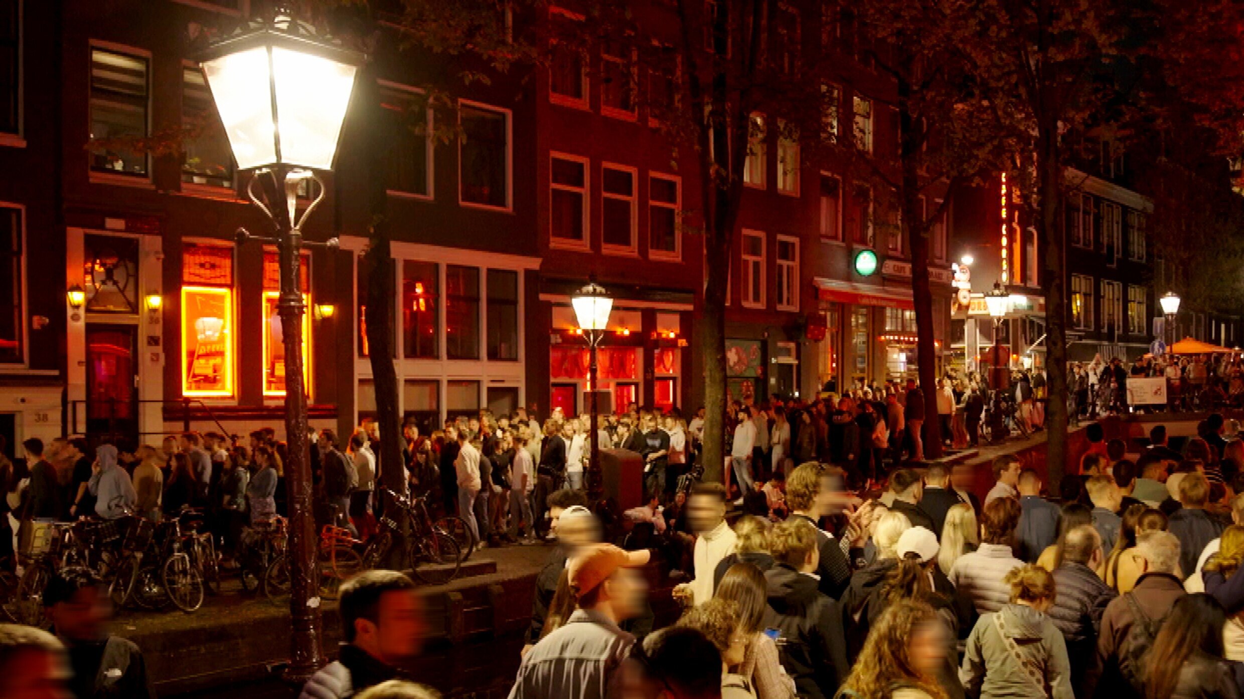 Amsterdam – gelikt, gehypt und überrannt