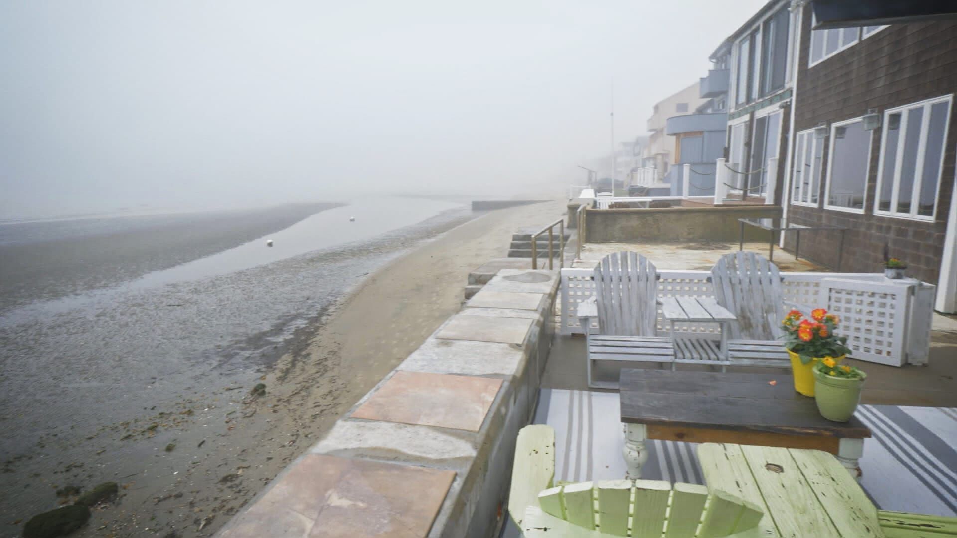 Beach House Hunters