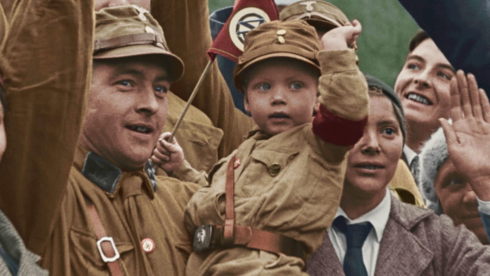 Hitlerjugend – Vom Sportplatz an die Front
