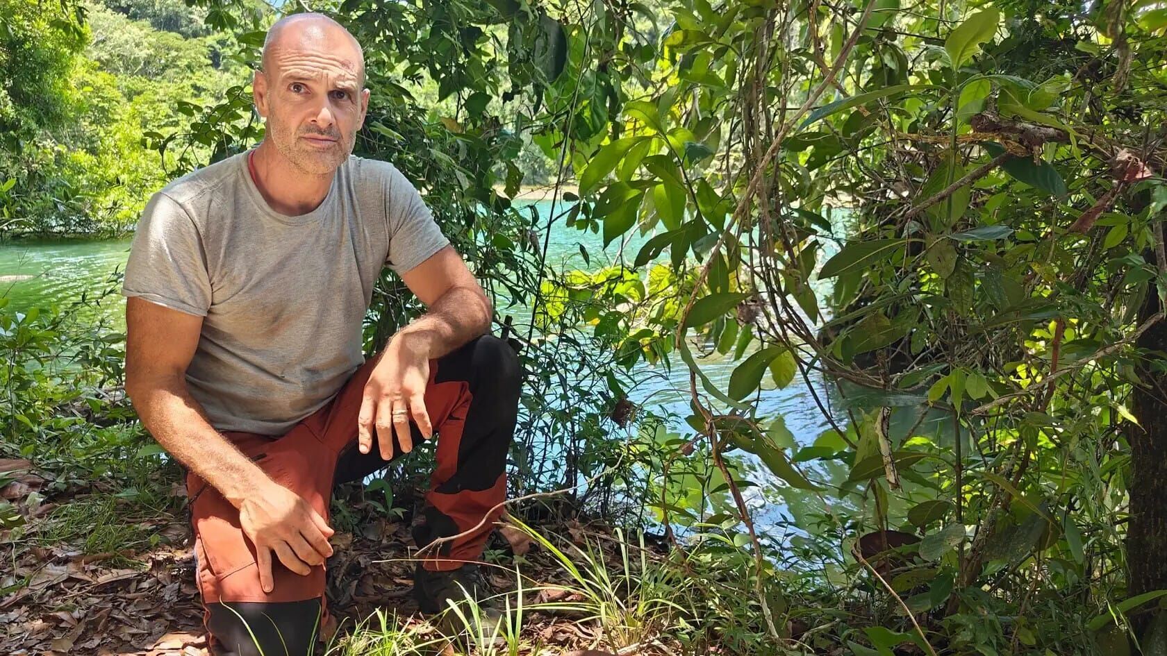 Ed Stafford: Into the Jungle
