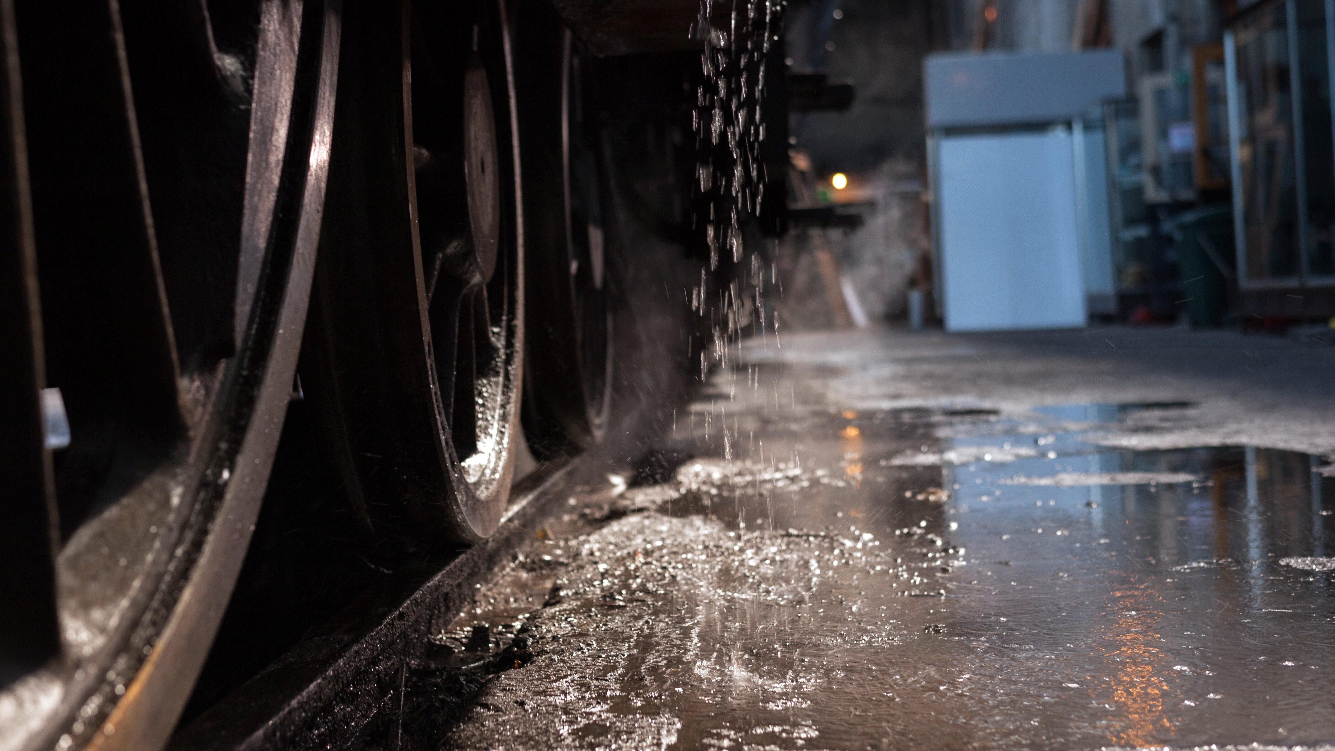 Auf den Schienen des Doppeladlers