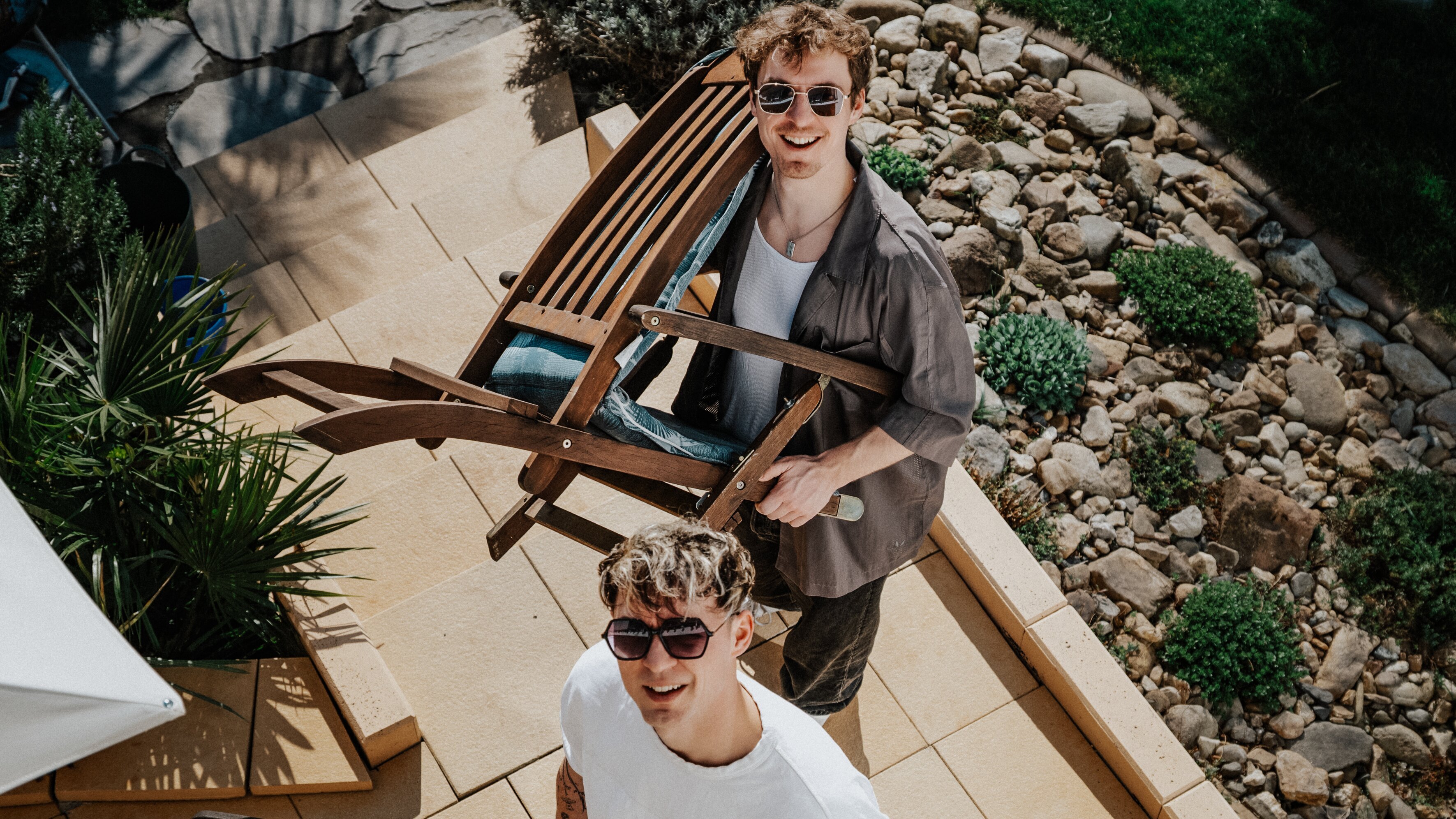 Teenstar Dilemma – Die Reise der Lochmann Zwillinge