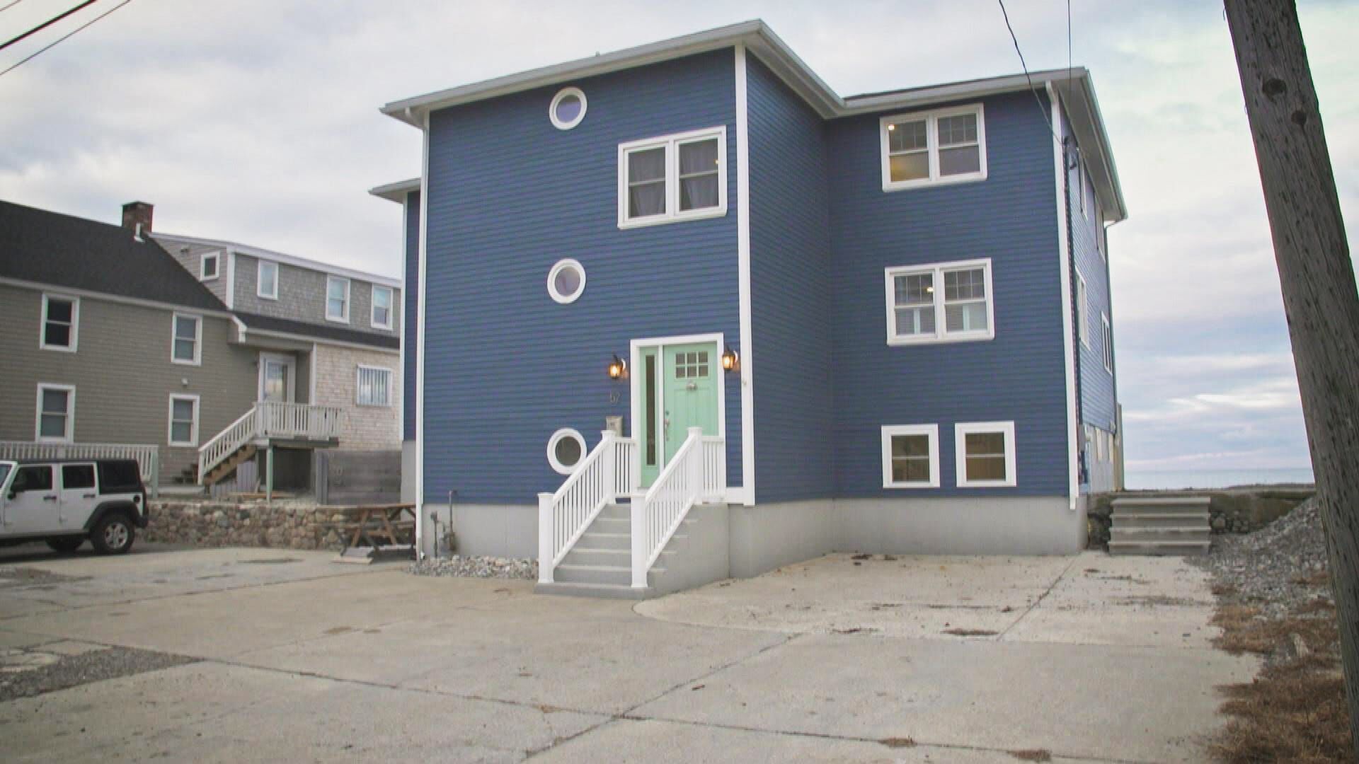 Beach House Hunters