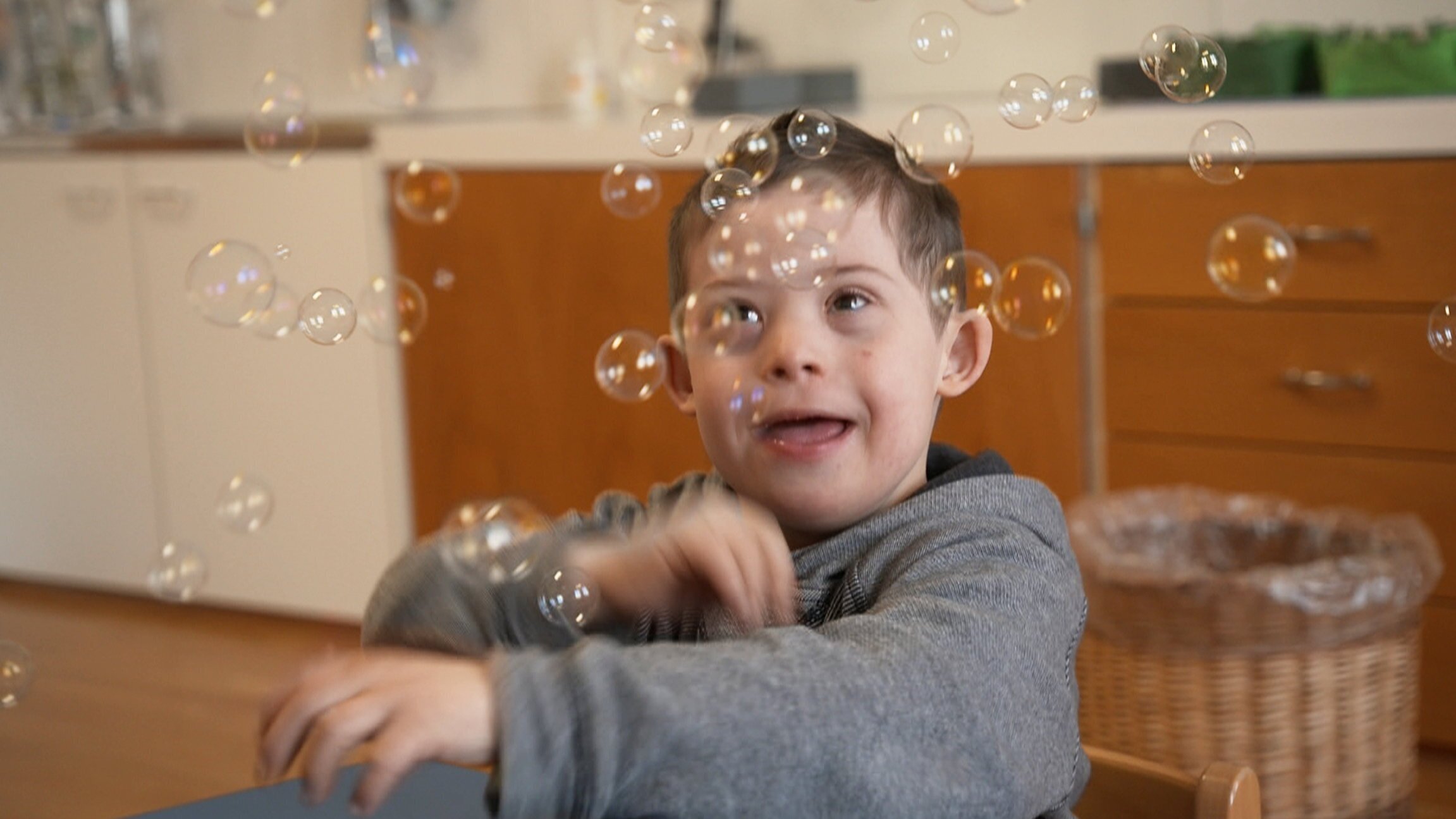 Leben mit Downsyndrom – Janusch und seine Familie