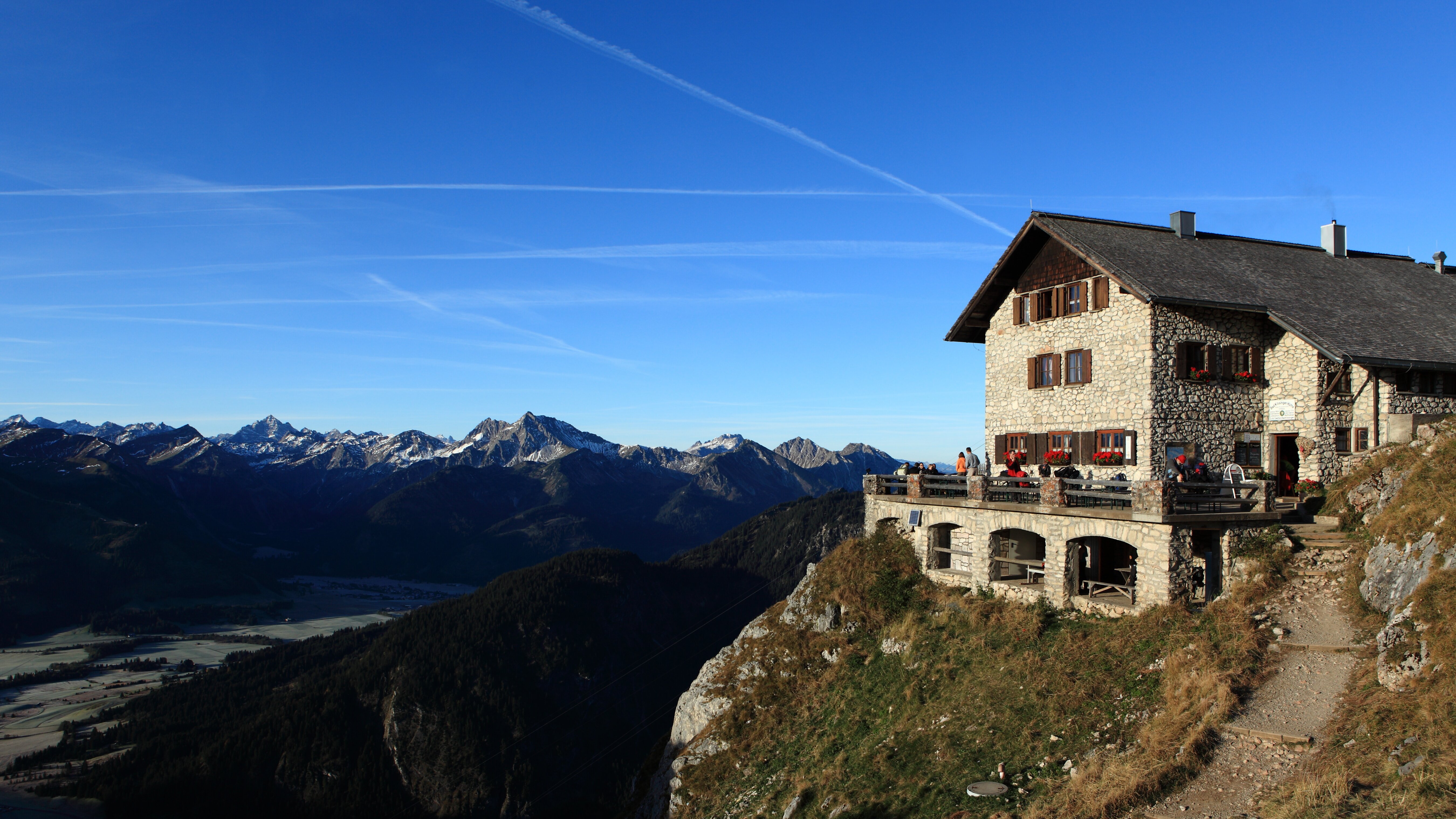 Horizont – Alpine Hüttenträume