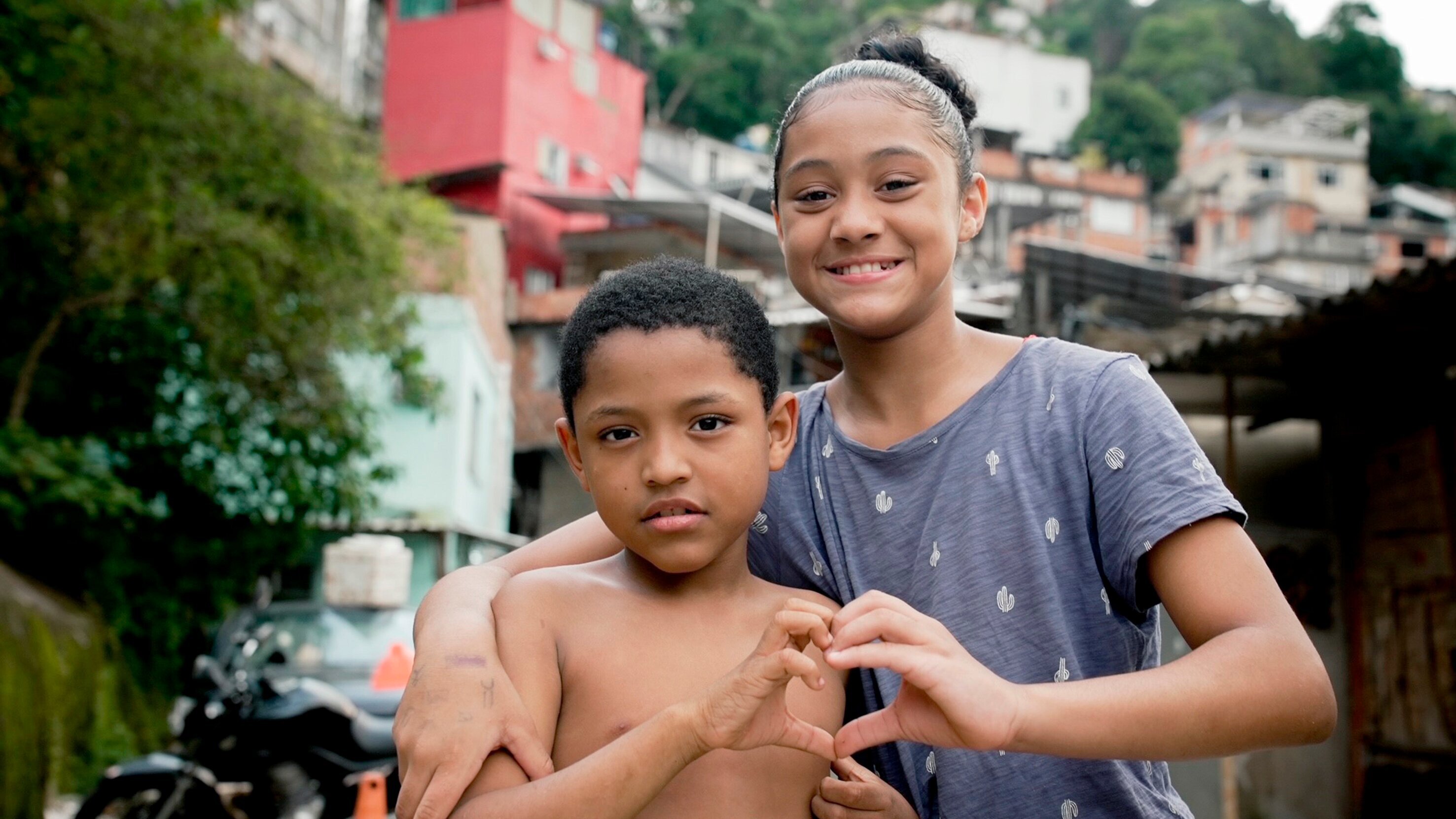 Tür an Tür mit dem Gangster – Leben in Rios größter Favela