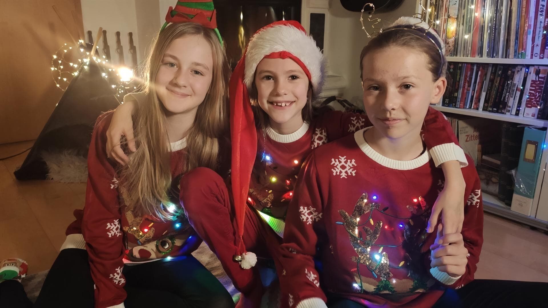 Elora, Cleo, Charlotte und ihr Weihnachtsmärchen