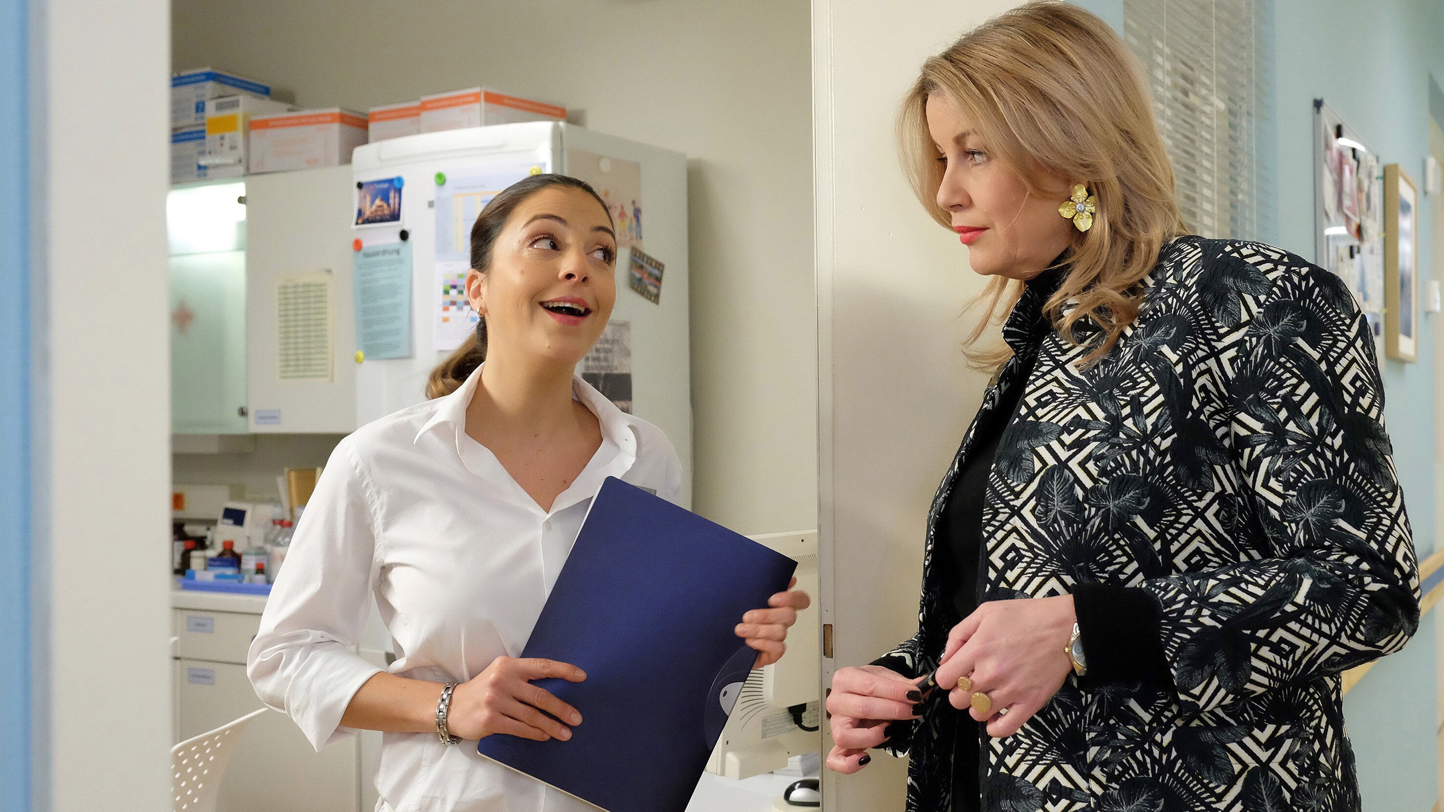 In aller Freundschaft