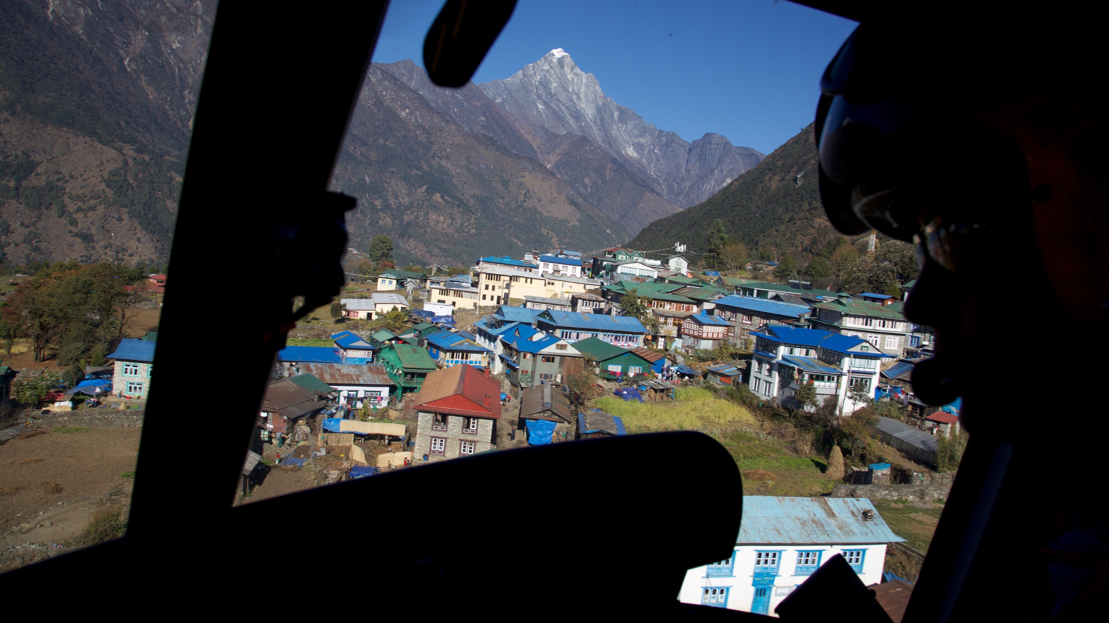 Hilfe aus der Luft am Everest