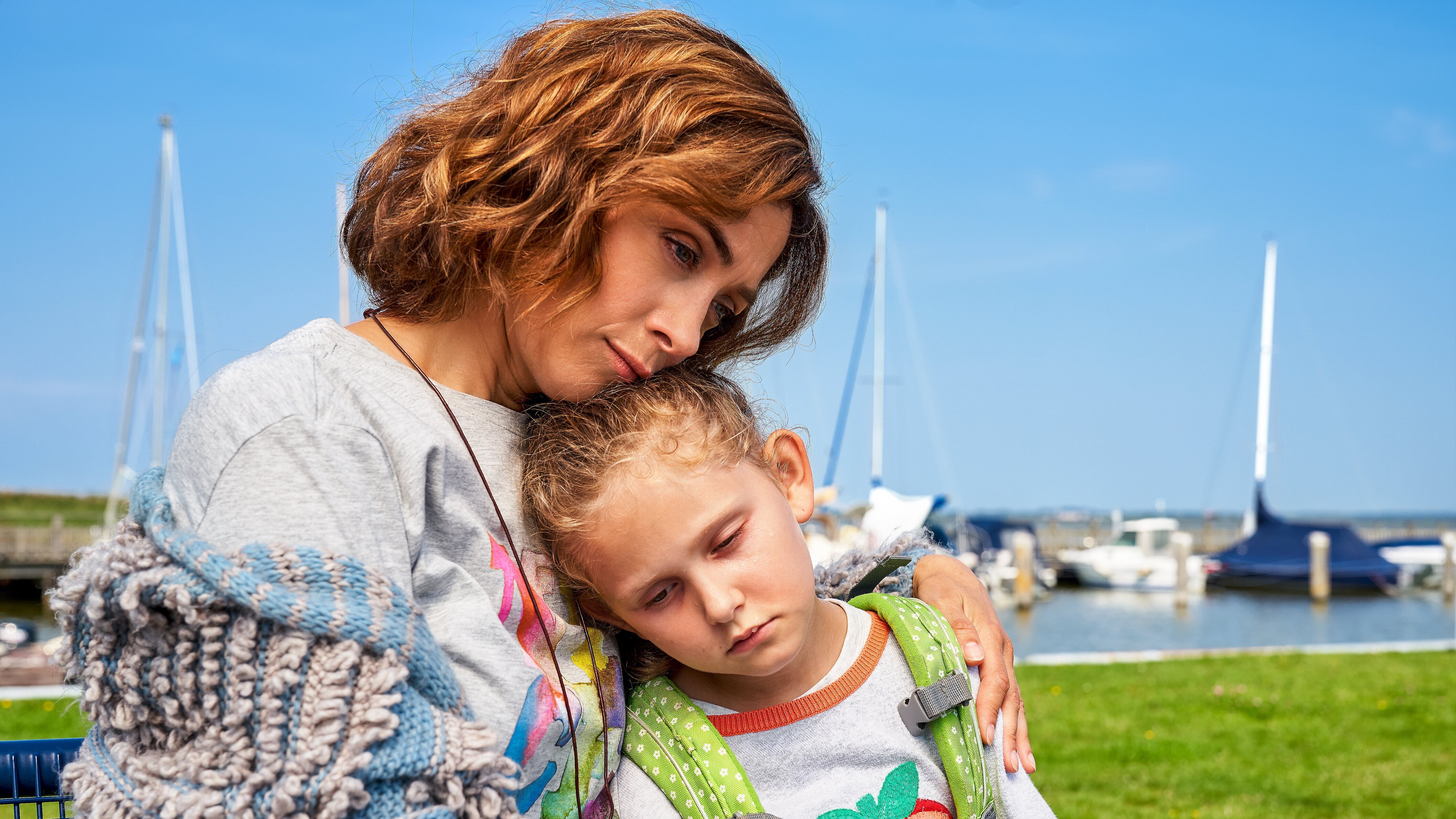 Ella Schön – Feuertaufe