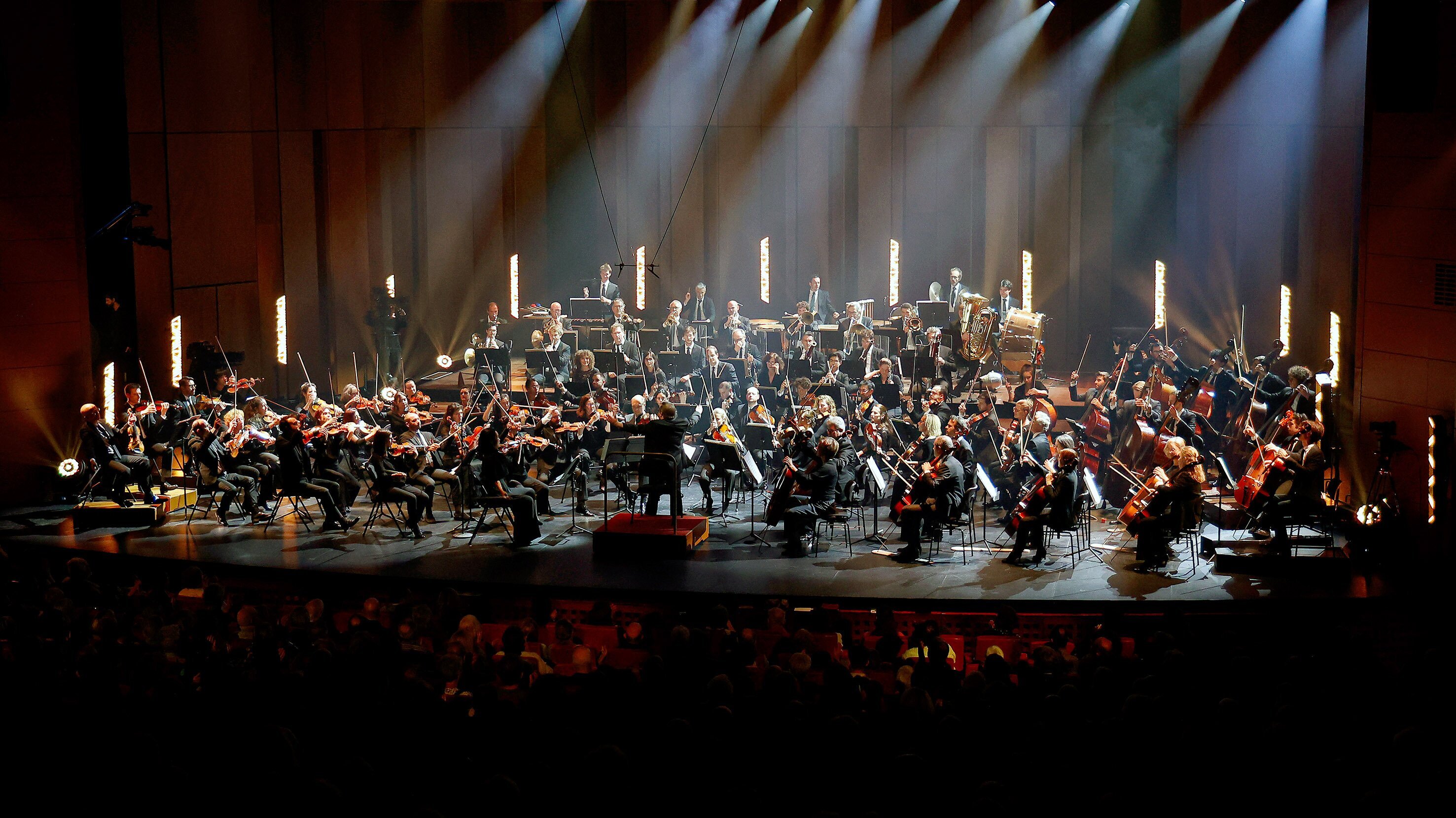 Mikko Franck dirigiert Schostakowitsch & Tschaikowsky