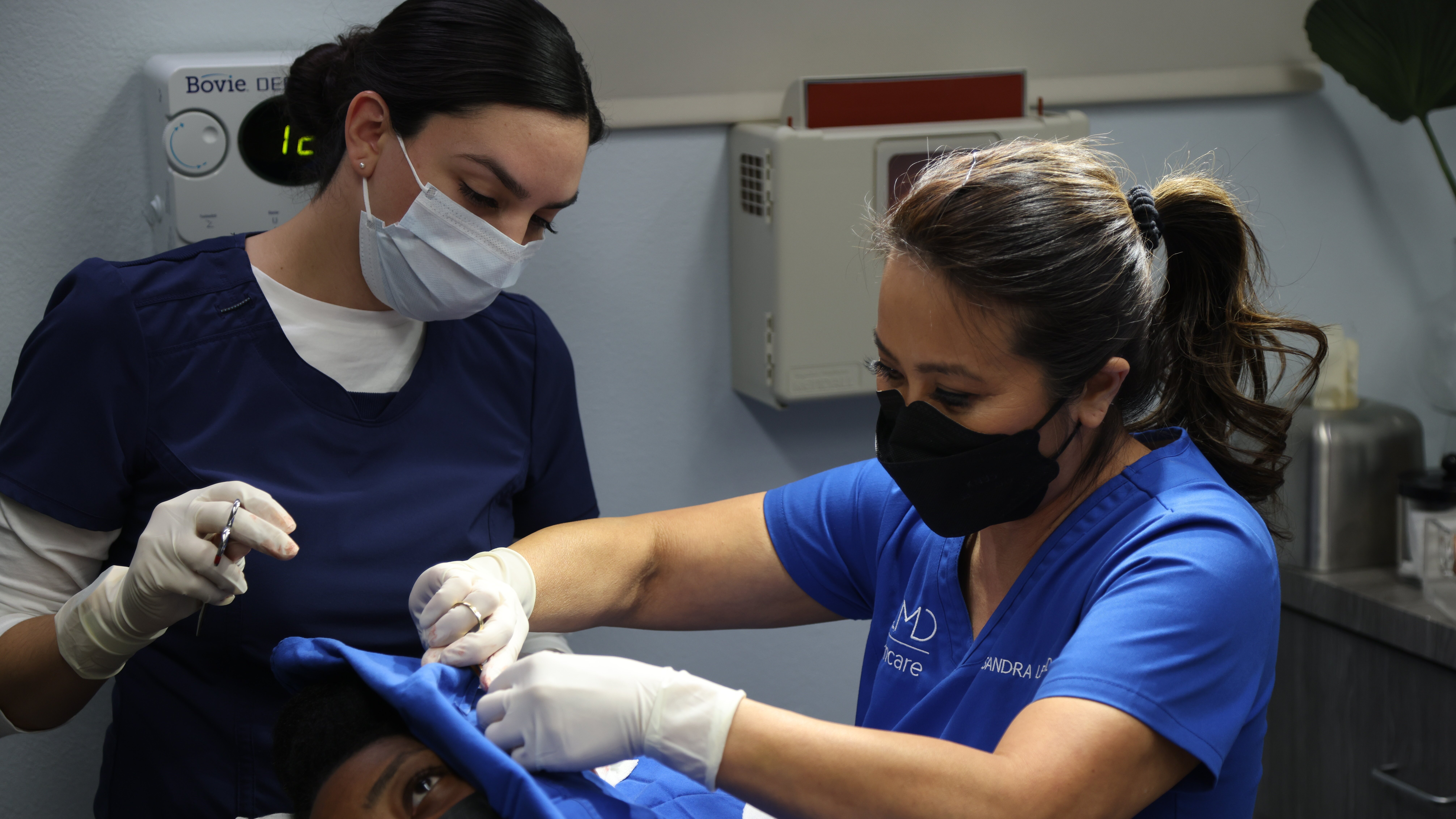 Dr. Pimple Popper