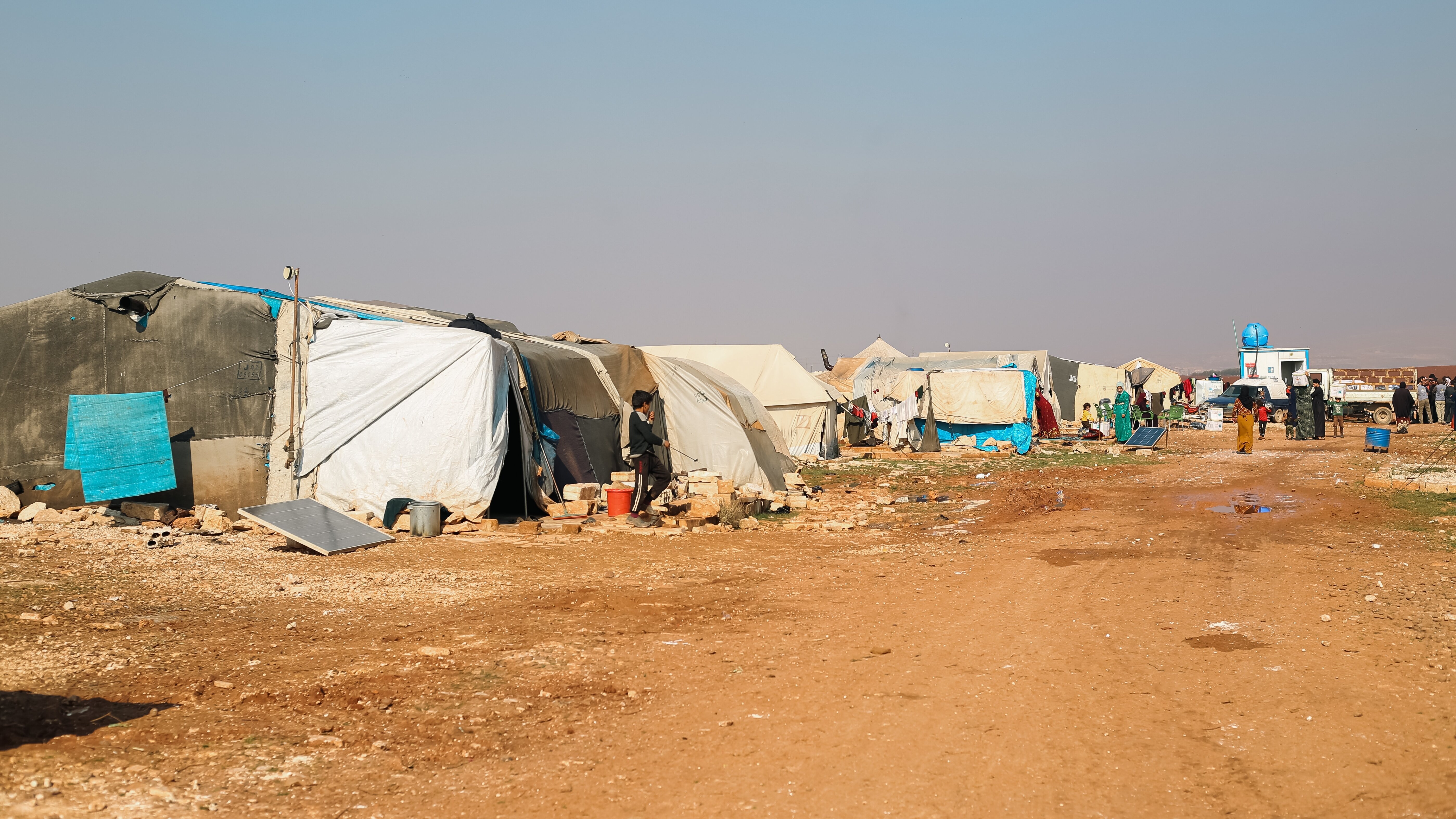 Re: Italien und die Flüchtlingslager in Albanien