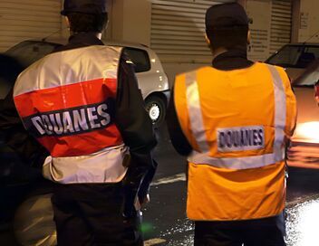 Douanes sous haute surveillance