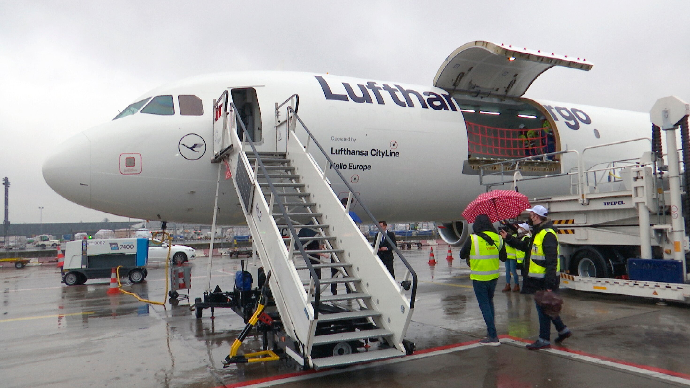 Mittendrin – Flughafen Frankfurt –