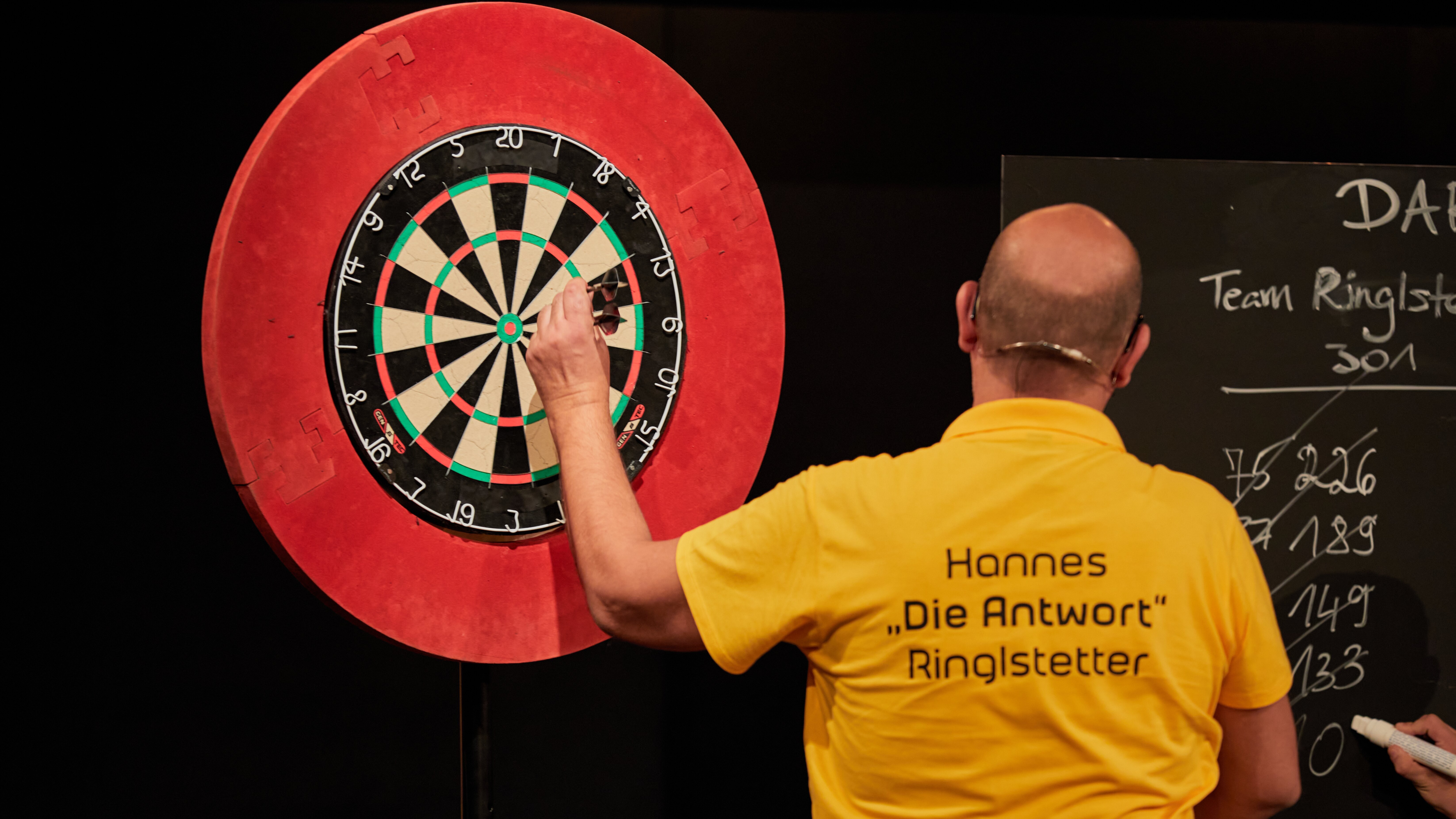 Ringlstetter. Die Darts-Nacht