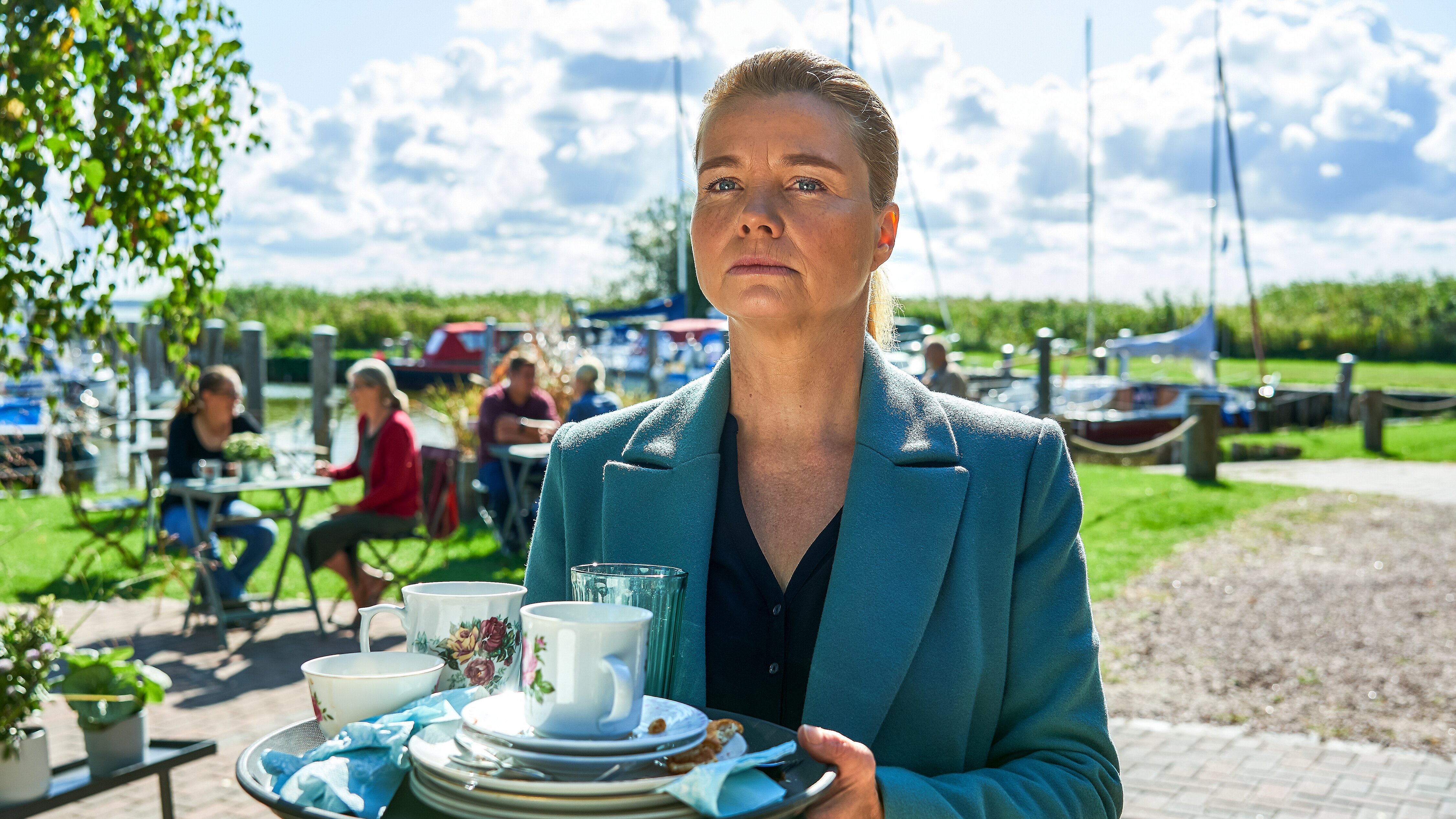 Ella Schön – Schiffbruch