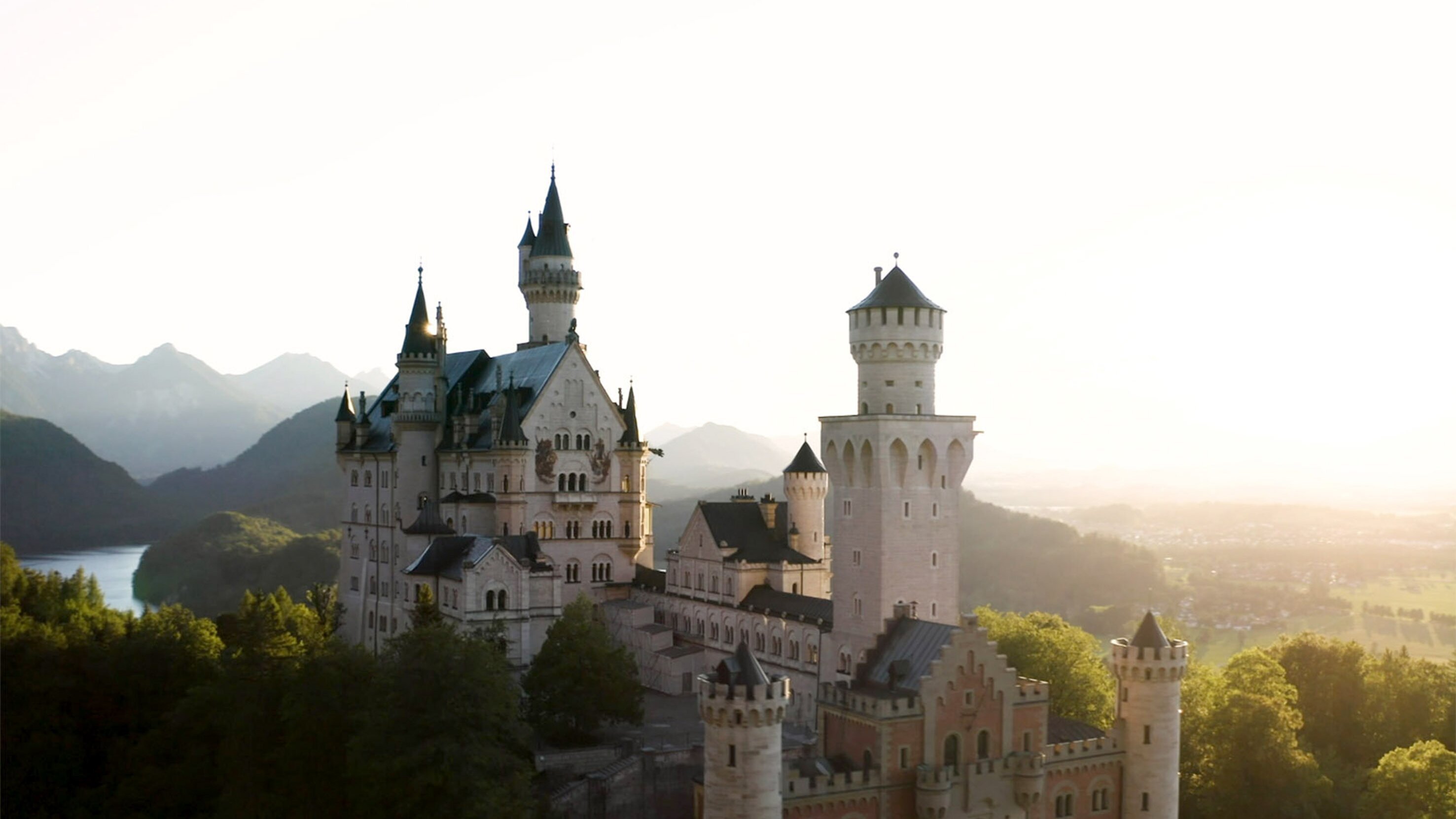 Neuschwanstein – Ludwigs Traum, Ludwigs Tragödie