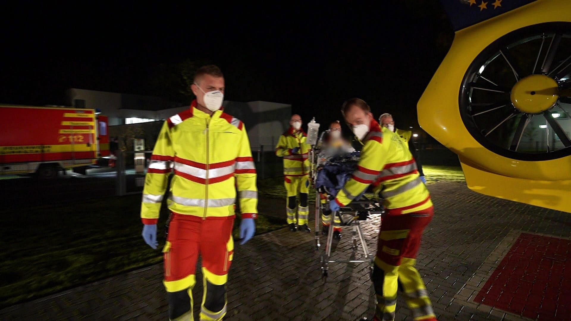 Nachtschicht: Einsatz für die Lebensretter