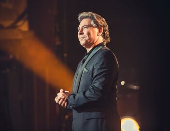 Roberto Alagna aux Folies Bergère, le concert anniversaire
