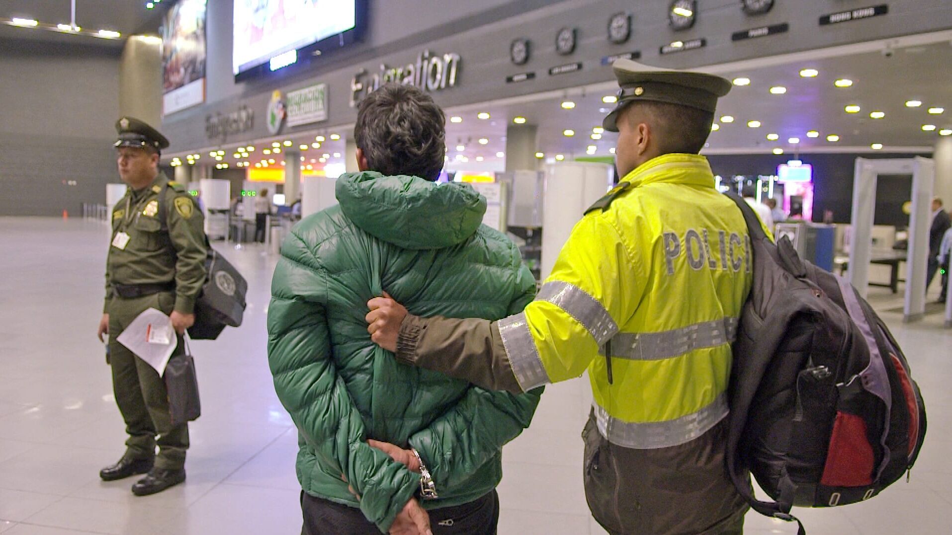 Drehkreuz des Drogenschmuggels – Flughafen Kolumbien